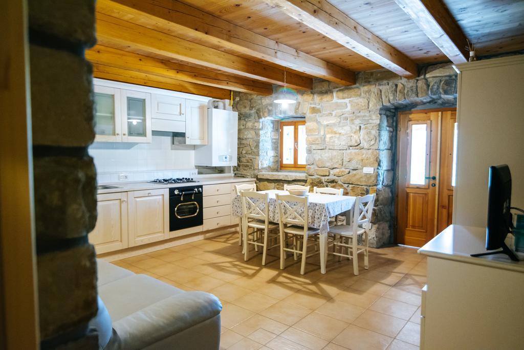 Apartments Casa Vuki Сечовлє Екстер'єр фото