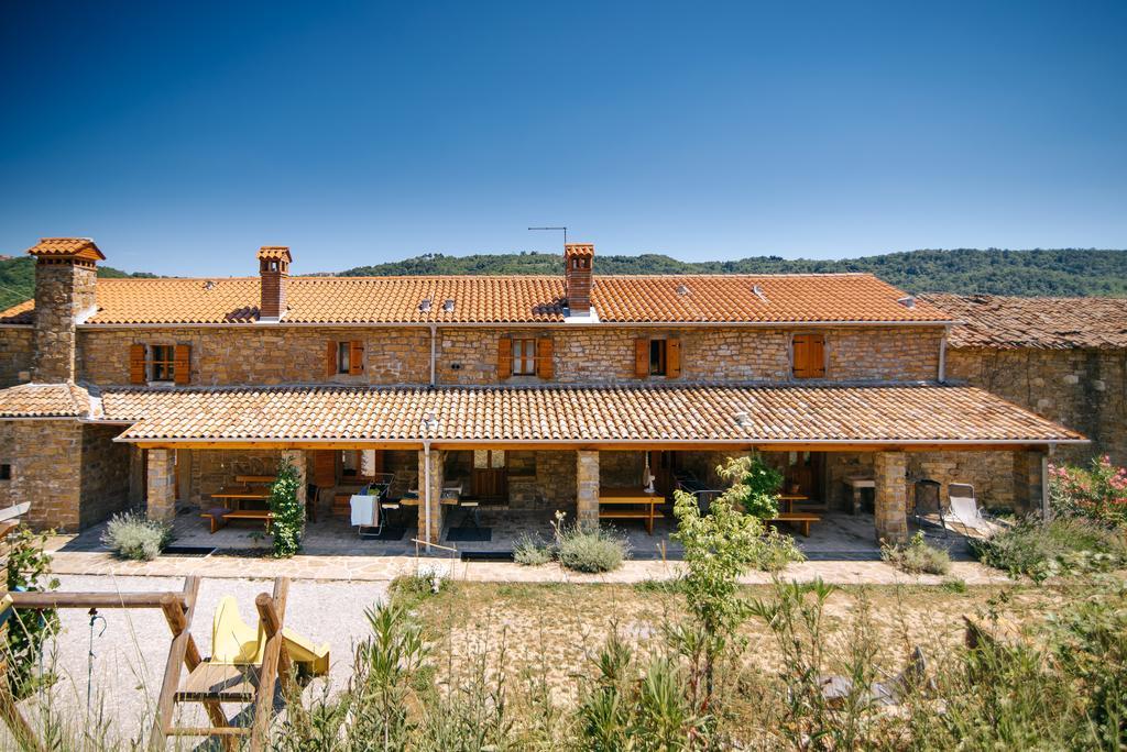 Apartments Casa Vuki Сечовлє Екстер'єр фото